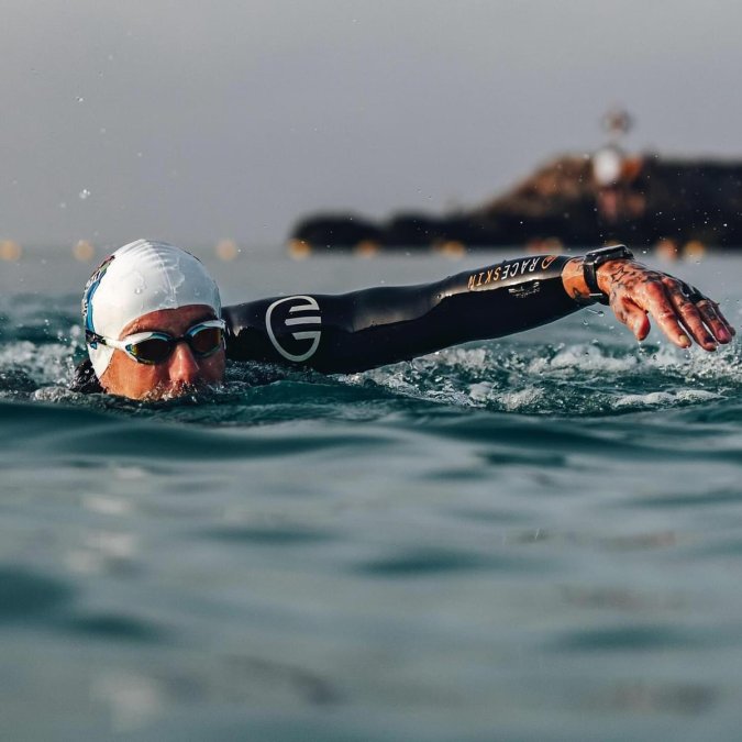 How to Sight in Open Water Swimming