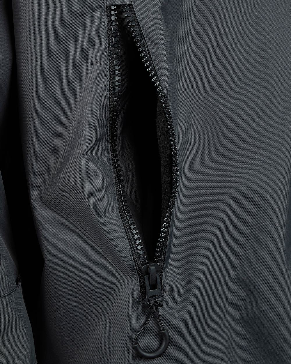 Front zip pockets
