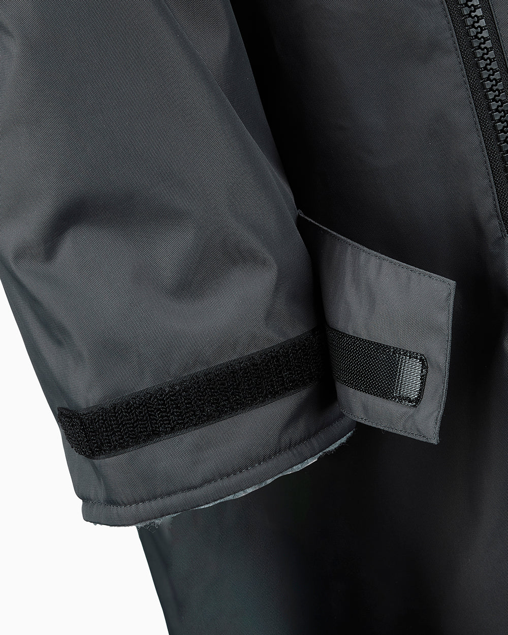 Adjustable sleeves
