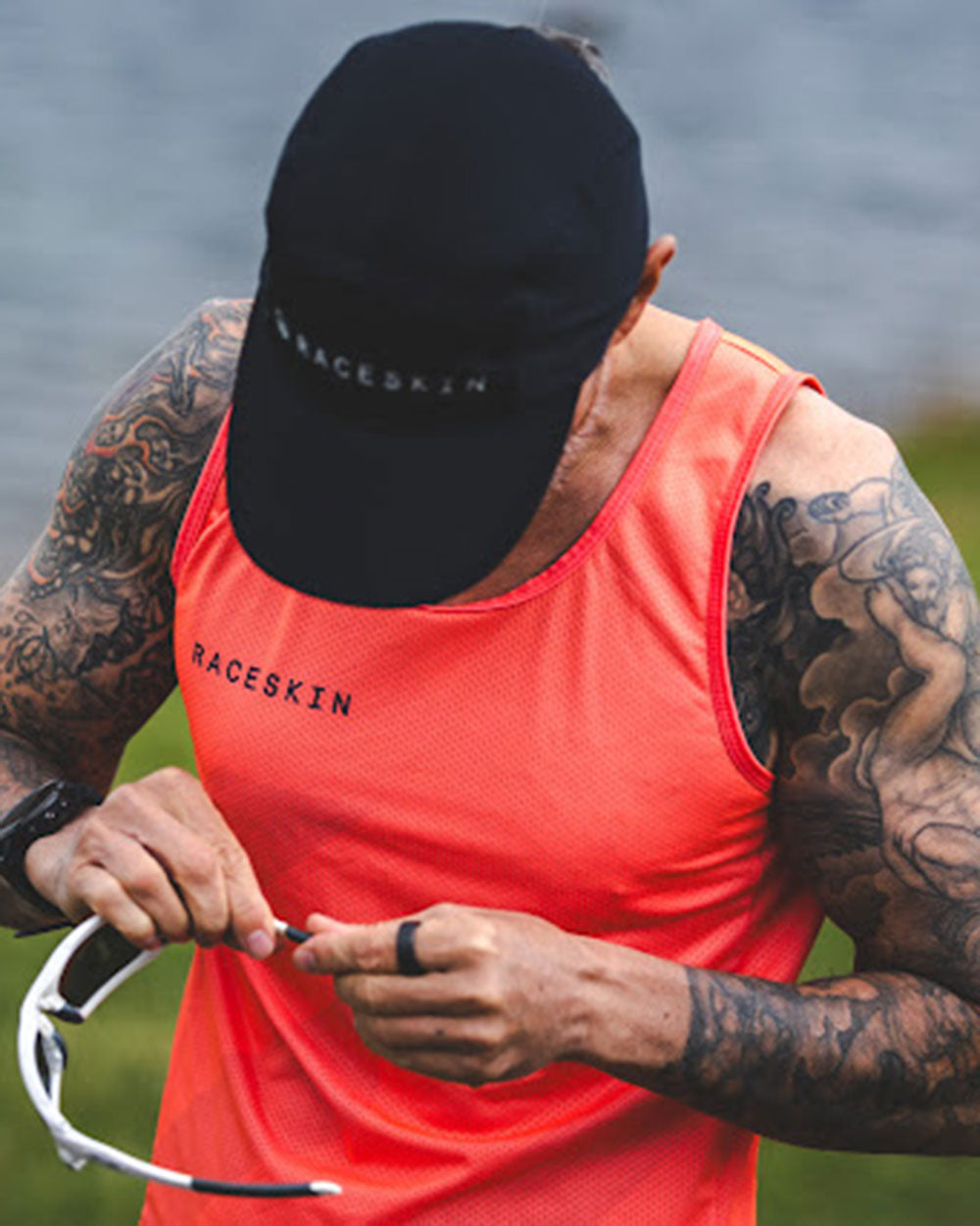 Men's Run Vest Coral