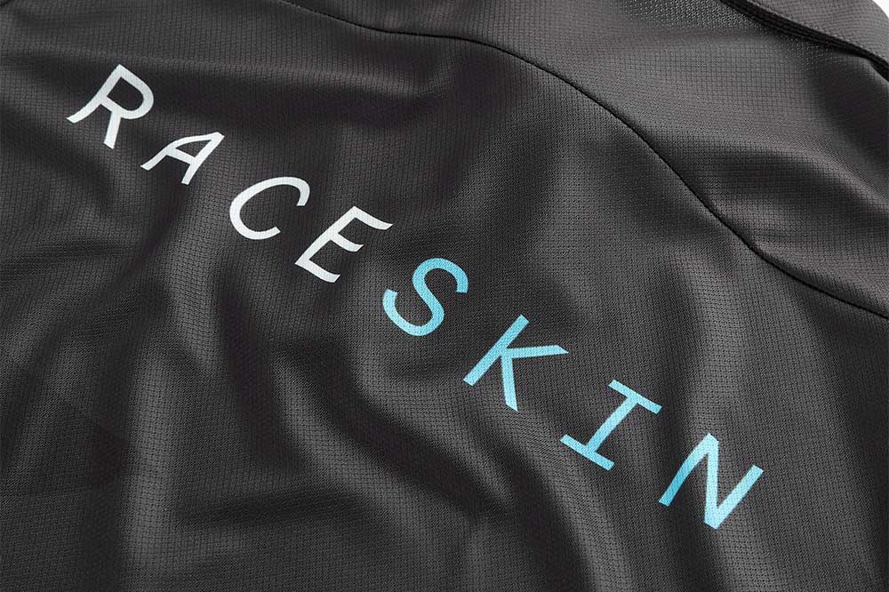 Back logo