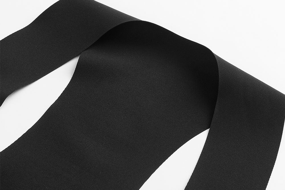 Elasticated straps and mesh back